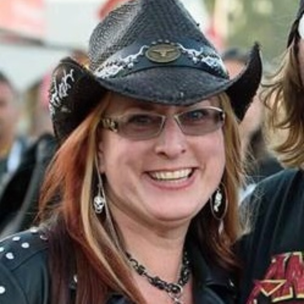 Meet your Posher, Suzan